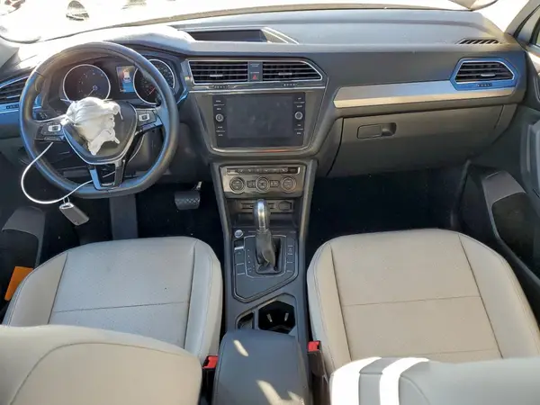 3VV3B7AX8JM138784 2018 VOLKSWAGEN TIGUAN - Image 8