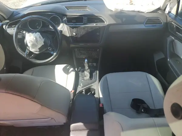 3VV3B7AX8JM192487 2018 VOLKSWAGEN TIGUAN - Image 8