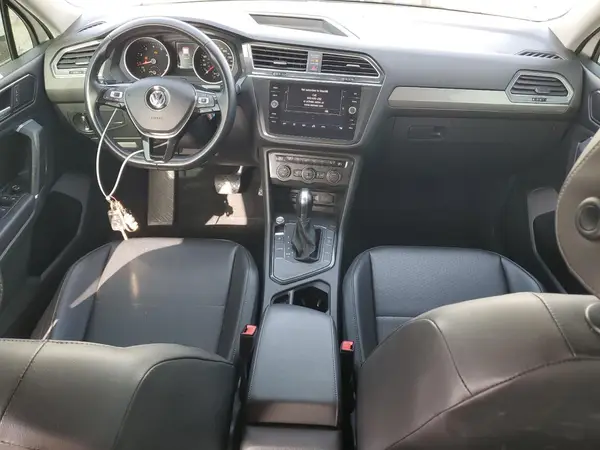 3VV3B7AX8JM208087 2018 VOLKSWAGEN TIGUAN - Image 8