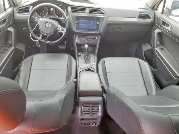 3VV3B7AX8JM208557 2018 VOLKSWAGEN TIGUAN - Image 8