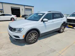 3VV3B7AX8JM214150 2018 VOLKSWAGEN TIGUAN