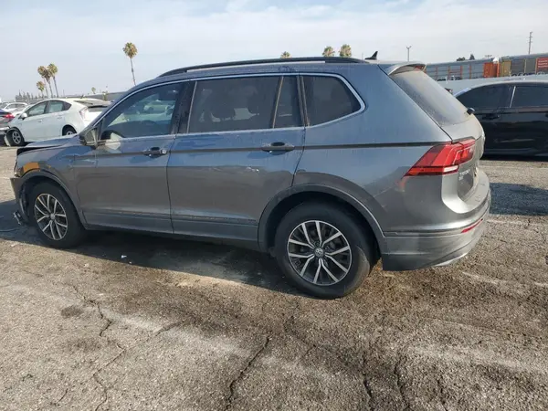 3VV3B7AX8KM006657 2019 VOLKSWAGEN TIGUAN - Image 2