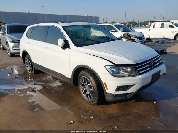 3VV3B7AX8KM027377 2019 VOLKSWAGEN TIGUAN - Image 1