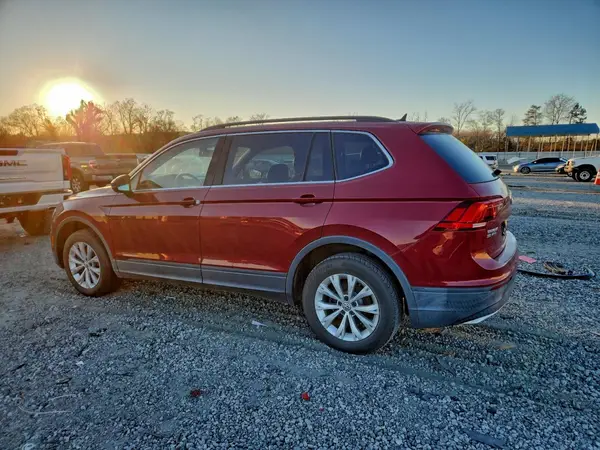 3VV3B7AX8KM071413 2019 VOLKSWAGEN TIGUAN - Image 2