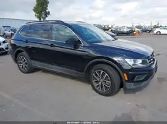 3VV3B7AX8KM075266 2019 VOLKSWAGEN TIGUAN