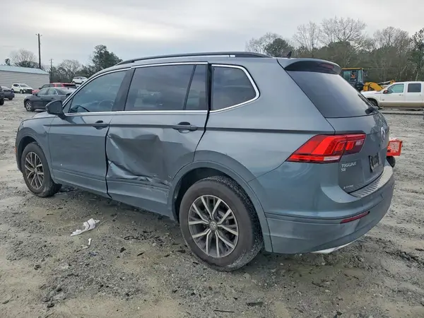 3VV3B7AX8KM076935 2019 VOLKSWAGEN TIGUAN - Image 2