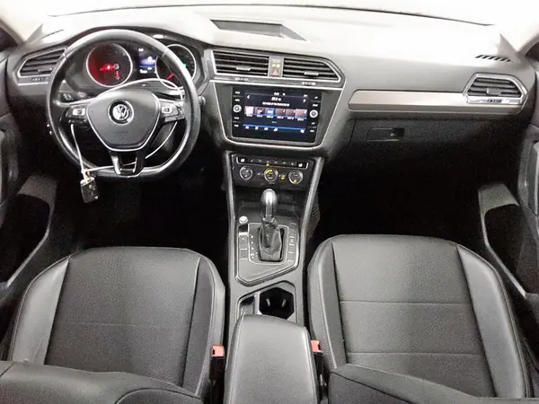 3VV3B7AX8KM121288 2019 VOLKSWAGEN TIGUAN - Image 8