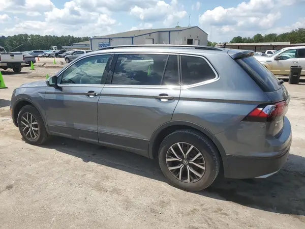 3VV3B7AX8KM127589 2019 VOLKSWAGEN TIGUAN - Image 2