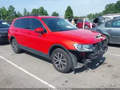 3VV3B7AX8KM128788 2019 VOLKSWAGEN TIGUAN