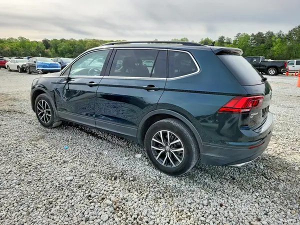 3VV3B7AX8KM144697 2019 VOLKSWAGEN TIGUAN - Image 2