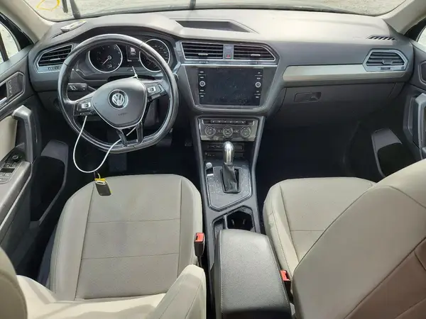 3VV3B7AX8KM144697 2019 VOLKSWAGEN TIGUAN - Image 8