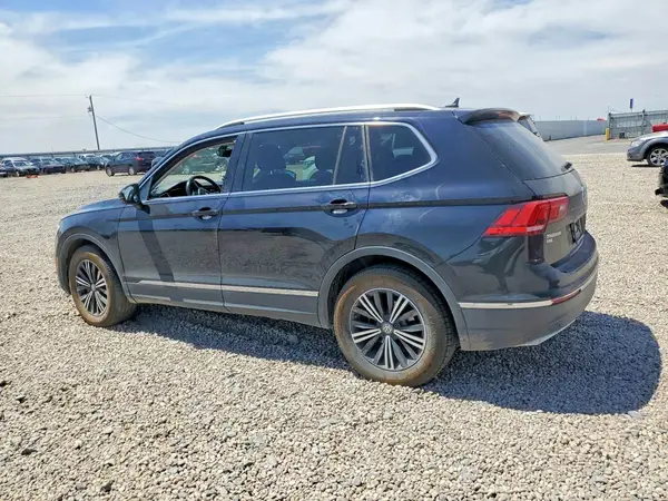 3VV3B7AX8KM154257 2019 VOLKSWAGEN TIGUAN - Image 2