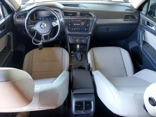 3VV3B7AX8LM069856 2020 VOLKSWAGEN TIGUAN - Image 8