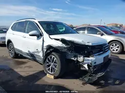 3VV3B7AX8LM073695 2020 VOLKSWAGEN TIGUAN
