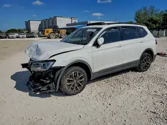 3VV3B7AX8LM087810 2020 VOLKSWAGEN TIGUAN