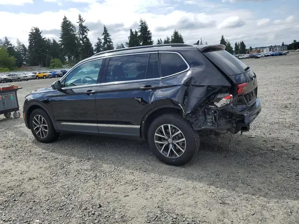 3VV3B7AX8LM094935 2020 VOLKSWAGEN TIGUAN - Image 2