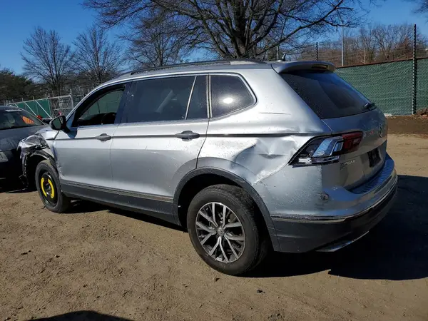3VV3B7AX8LM142319 2020 VOLKSWAGEN TIGUAN - Image 2