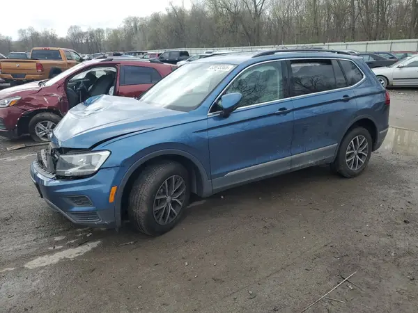 3VV3B7AX8LM143437 2020 VOLKSWAGEN TIGUAN - Image 1