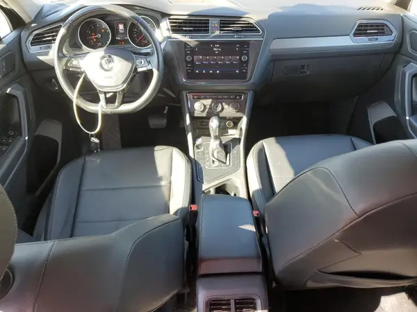 3VV3B7AX8LM158262 2020 VOLKSWAGEN TIGUAN - Image 8