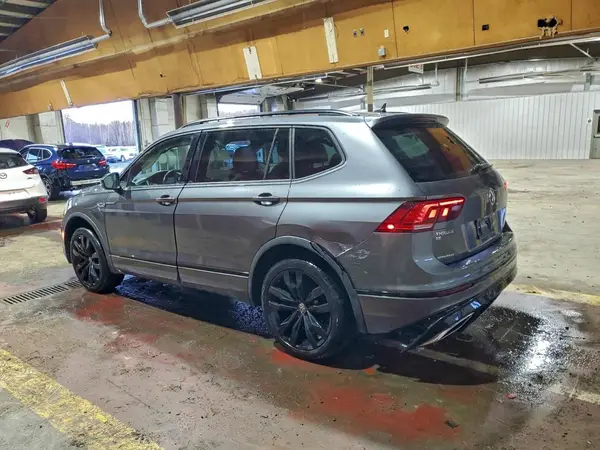 3VV3B7AX8LM179614 2020 VOLKSWAGEN TIGUAN - Image 2
