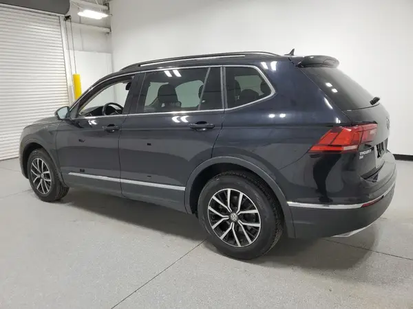 3VV3B7AX8MM025521 2021 VOLKSWAGEN TIGUAN - Image 2