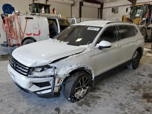 3VV3B7AX8MM026717 2021 VOLKSWAGEN TIGUAN - Image 1
