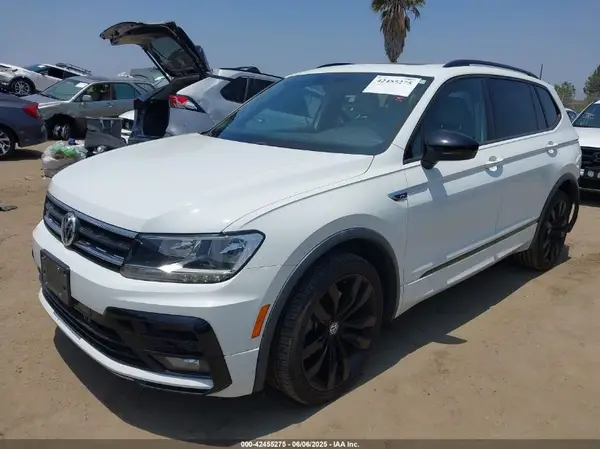 3VV3B7AX8MM048796 2021 VOLKSWAGEN TIGUAN - Image 2