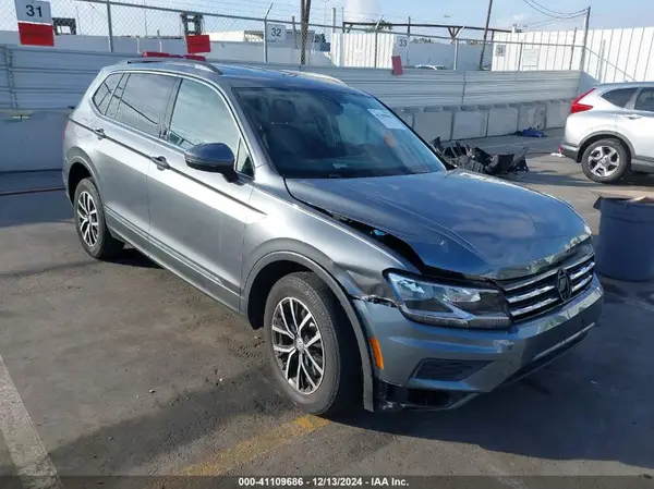 3VV3B7AX8MM071303 2021 VOLKSWAGEN TIGUAN - Image 1