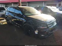 3VV3B7AX8MM082642 2021 VOLKSWAGEN TIGUAN