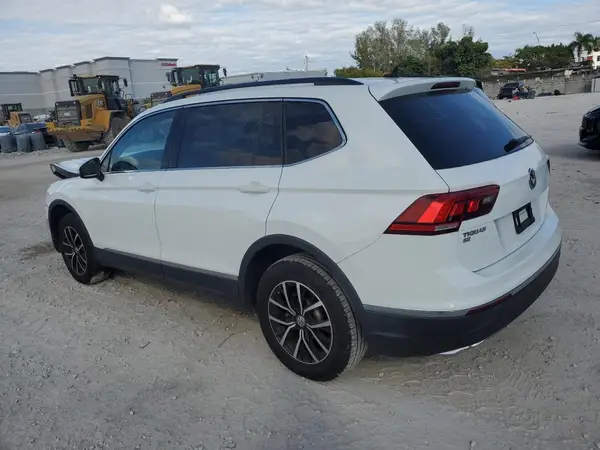 3VV3B7AX8MM095584 2021 VOLKSWAGEN TIGUAN - Image 2