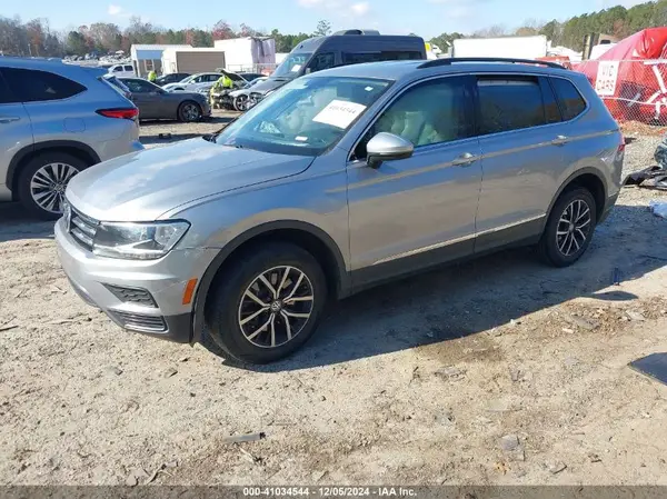3VV3B7AX8MM103764 2021 VOLKSWAGEN TIGUAN - Image 2