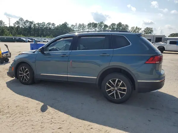 3VV3B7AX8MM103795 2021 VOLKSWAGEN TIGUAN - Image 2