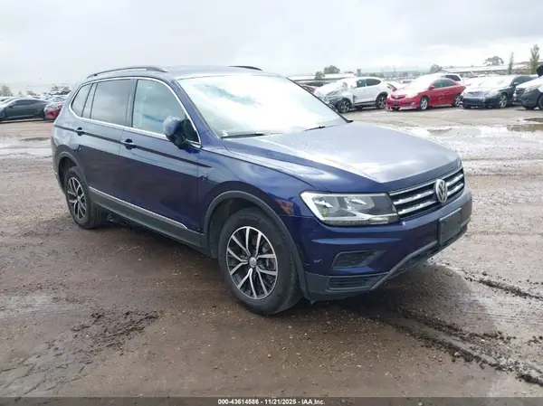 3VV3B7AX8MM118135 2021 VOLKSWAGEN TIGUAN - Image 1