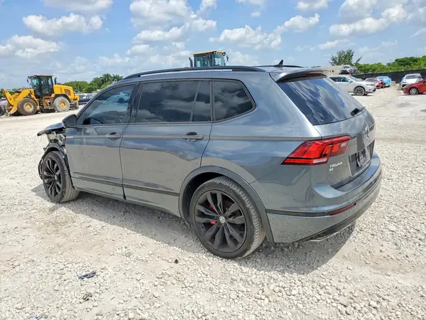 3VV3B7AX8MM118586 2021 VOLKSWAGEN TIGUAN - Image 2