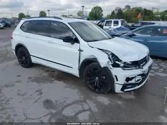 3VV3B7AX8MM123643 2021 VOLKSWAGEN TIGUAN