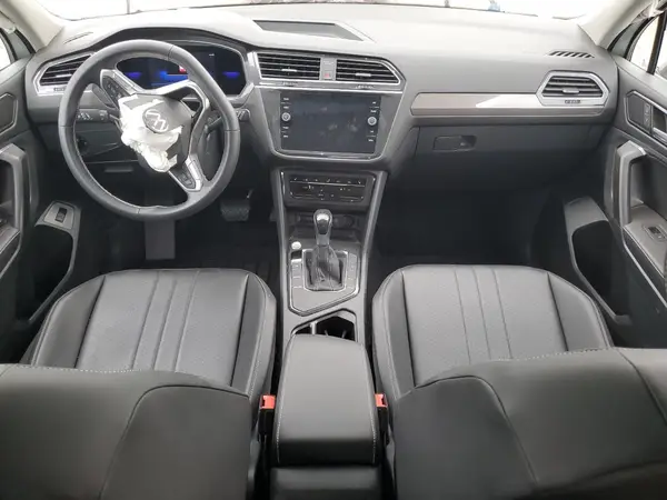 3VV3B7AX8NM032633 2022 VOLKSWAGEN TIGUAN - Image 8