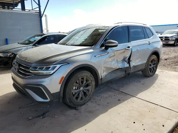 3VV3B7AX8NM061856 2022 VOLKSWAGEN TIGUAN - Image 1