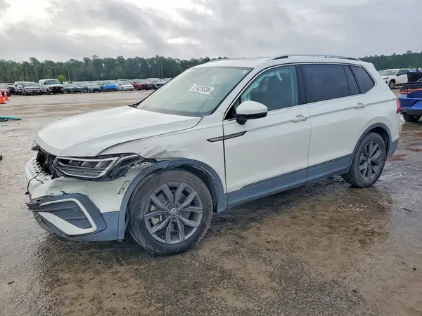 3VV3B7AX8NM093738 2022 VOLKSWAGEN TIGUAN - Image 1