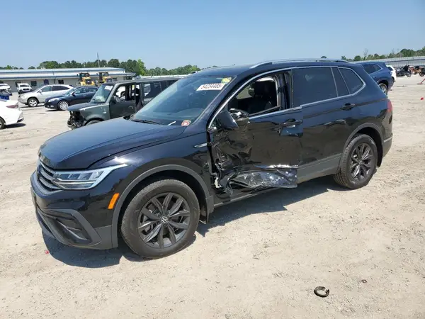 3VV3B7AX8NM094906 2022 VOLKSWAGEN TIGUAN - Image 1