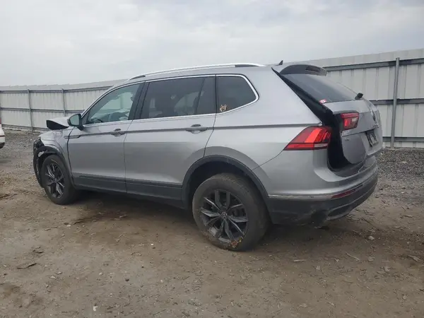 3VV3B7AX8NM102793 2022 VOLKSWAGEN TIGUAN - Image 2