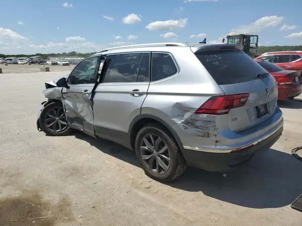 3VV3B7AX8NM107587 2022 VOLKSWAGEN TIGUAN - Image 2