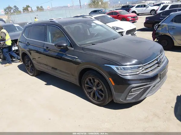 3VV3B7AX8NM135289 2022 VOLKSWAGEN TIGUAN - Image 1