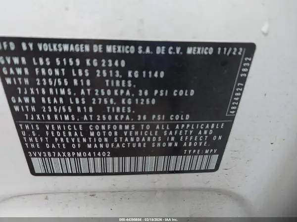 3VV3B7AX8PM041402 2023 VOLKSWAGEN TIGUAN - Image 8