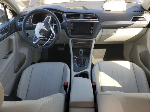 3VV3B7AX8PM041898 2023 VOLKSWAGEN TIGUAN - Image 8