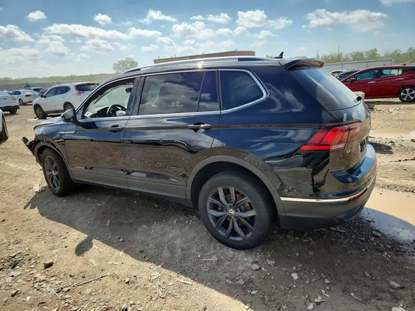 3VV3B7AX8RM049860 2024 VOLKSWAGEN TIGUAN - Image 2