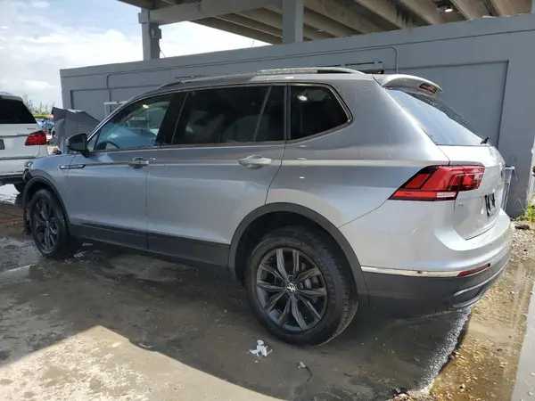 3VV3B7AX8RM137033 2024 VOLKSWAGEN TIGUAN - Image 2