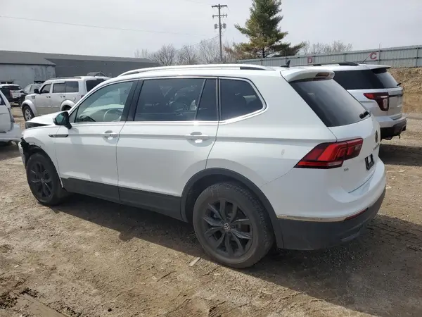 3VV3B7AX8RM170856 2024 VOLKSWAGEN TIGUAN - Image 2