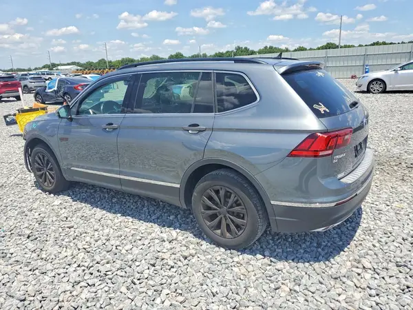 3VV3B7AX9JM023028 2018 VOLKSWAGEN TIGUAN - Image 2