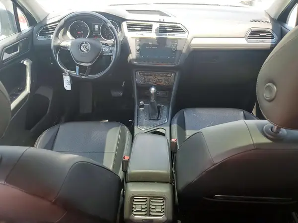 3VV3B7AX9JM023028 2018 VOLKSWAGEN TIGUAN - Image 8