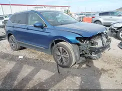 3VV3B7AX9JM026527 2018 VOLKSWAGEN TIGUAN